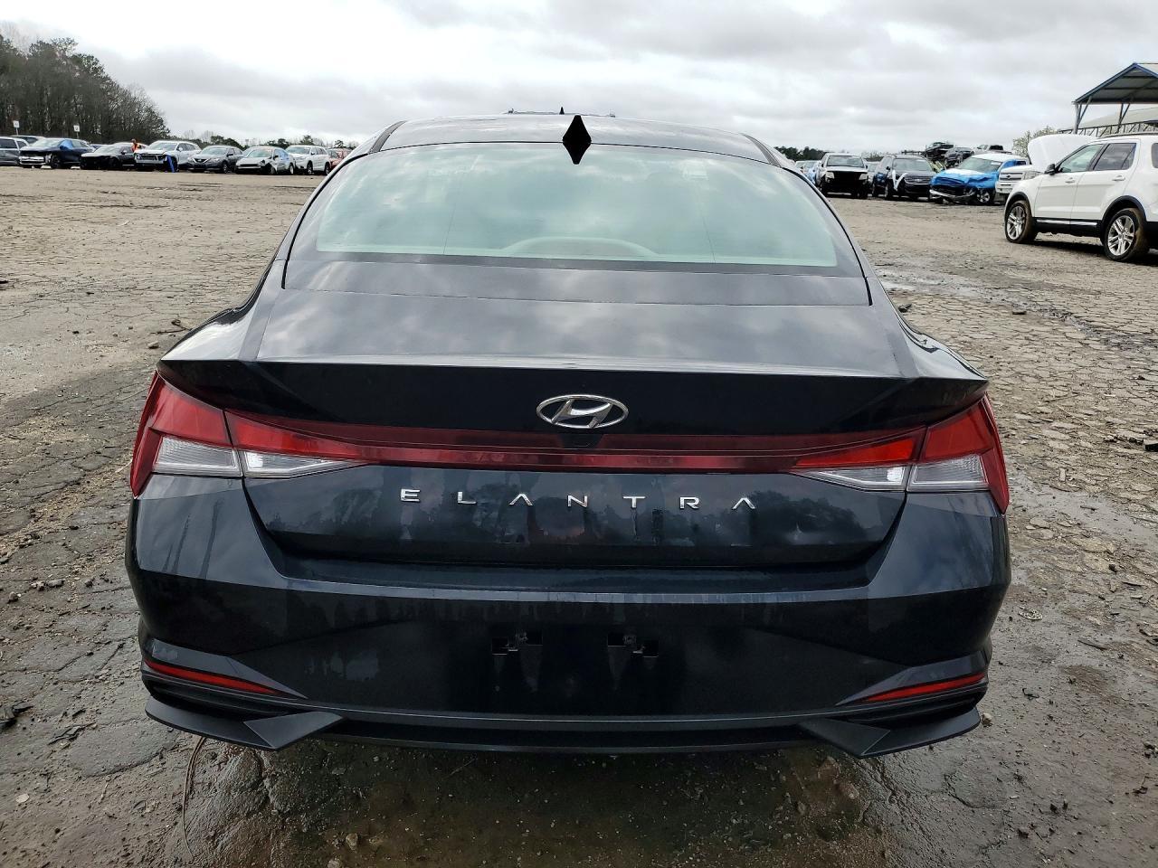 2023 Hyundai Elantra Sel - Фото 6