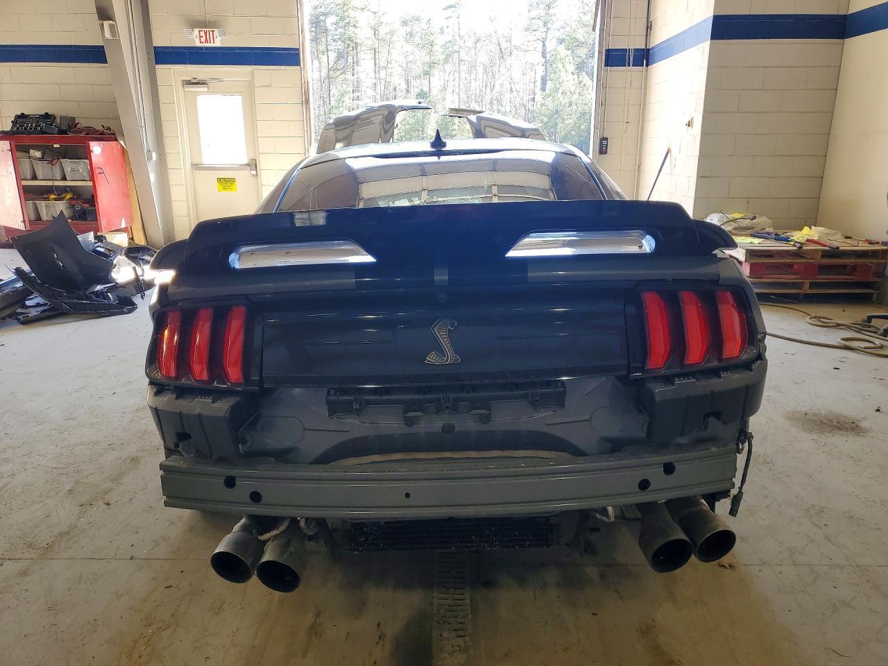 2022 Ford Mustang Shelby Gt500 - Фото 6