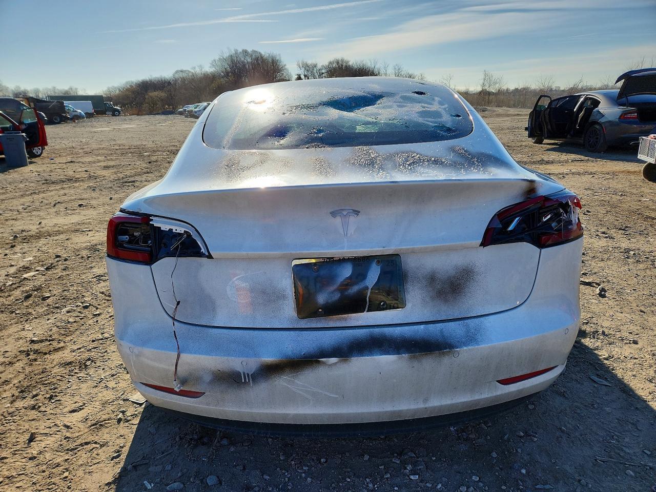 2021 Tesla Model 3 - Фото 6