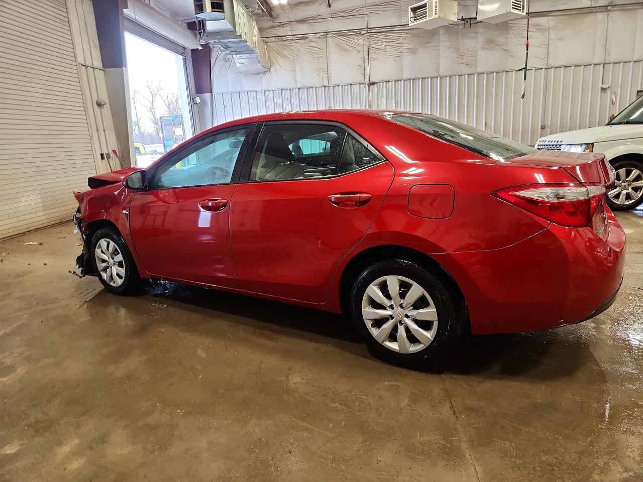 2014 Toyota Corolla Le - Фото 2