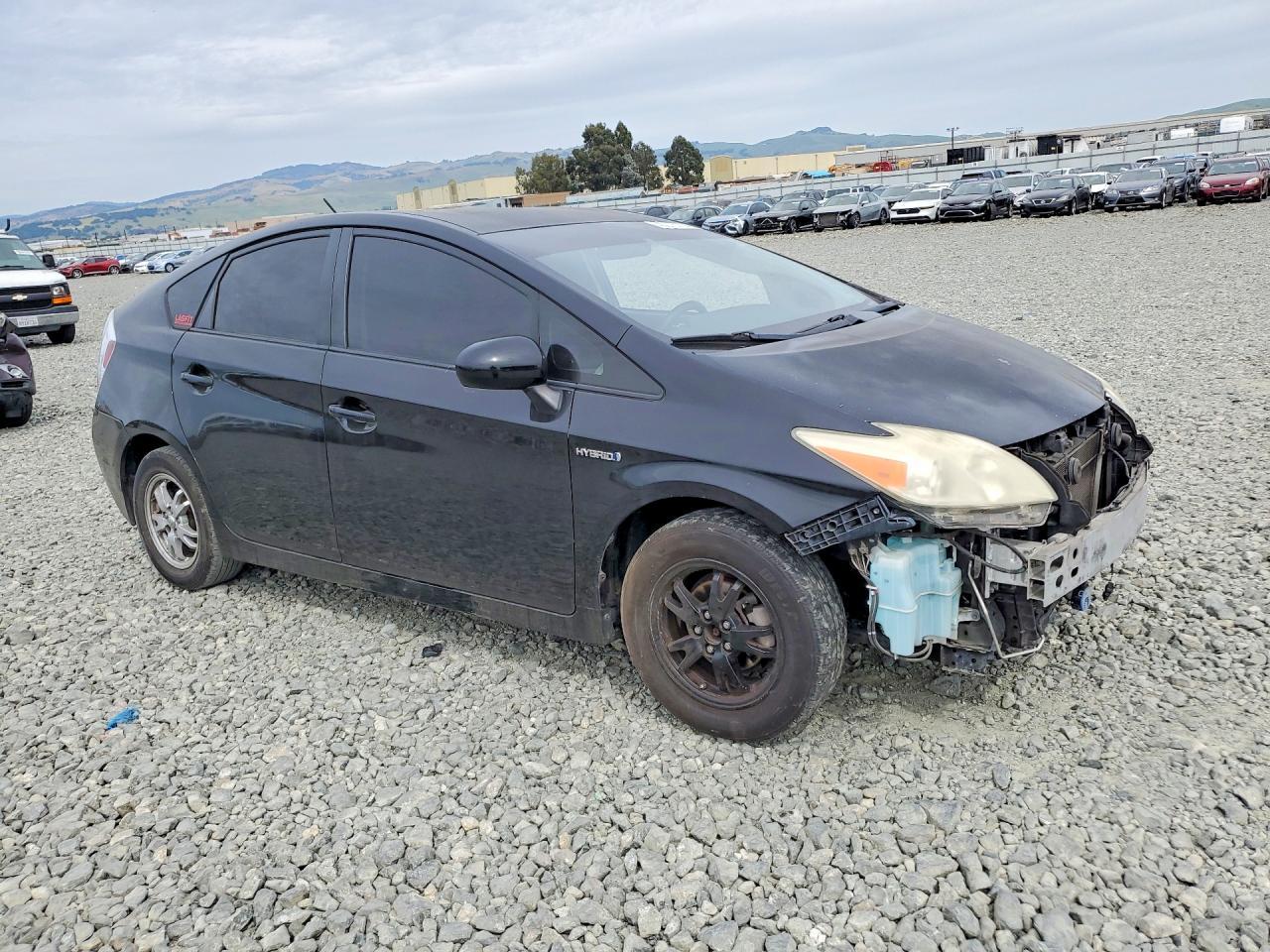 2014 Toyota Prius Two - Фото 4