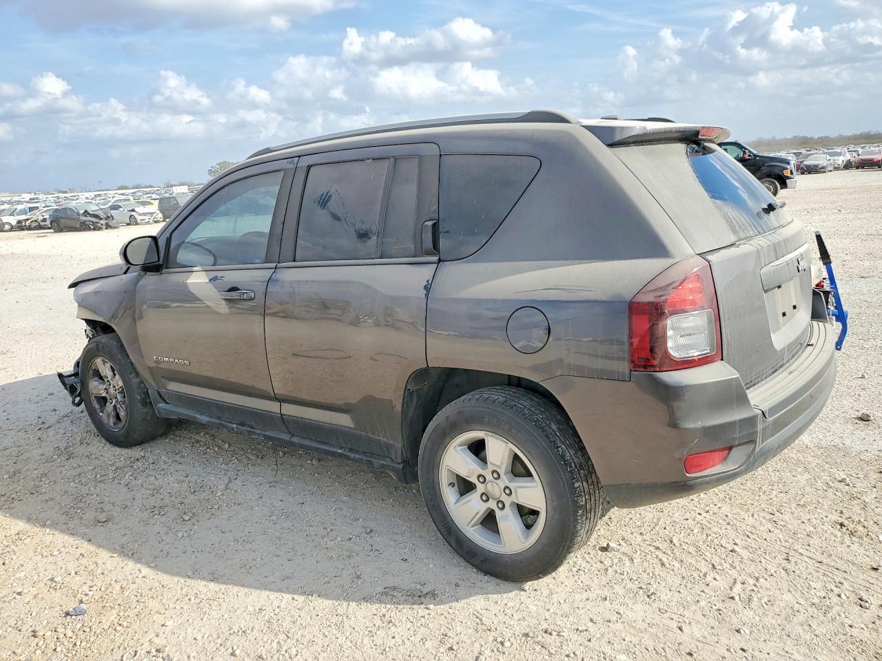 2016 Jeep Compass Latitude - Image 2
