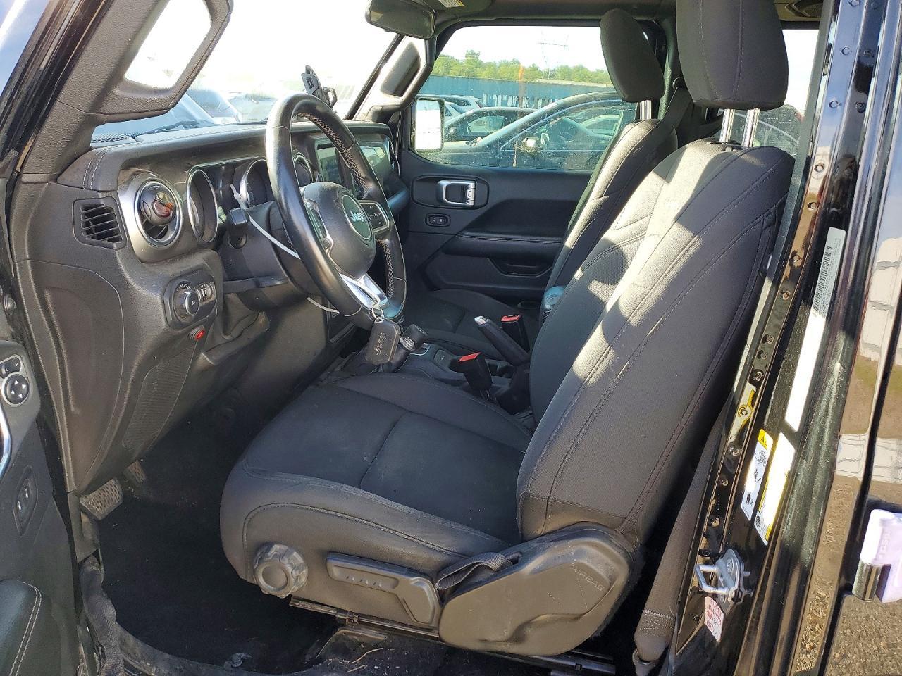 2019 Jeep Wrangler Unlimited Sahara - Фото 7