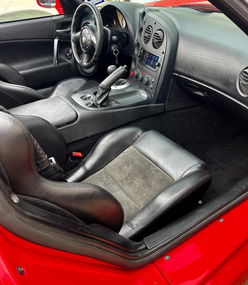 2004 Dodge Viper Srt-10 - Image 5