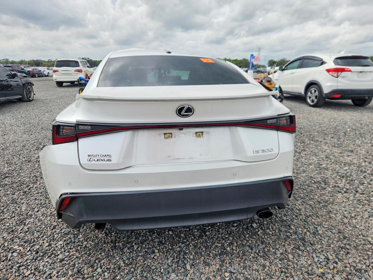 2021 Lexus Is 300 Base - Фото 6