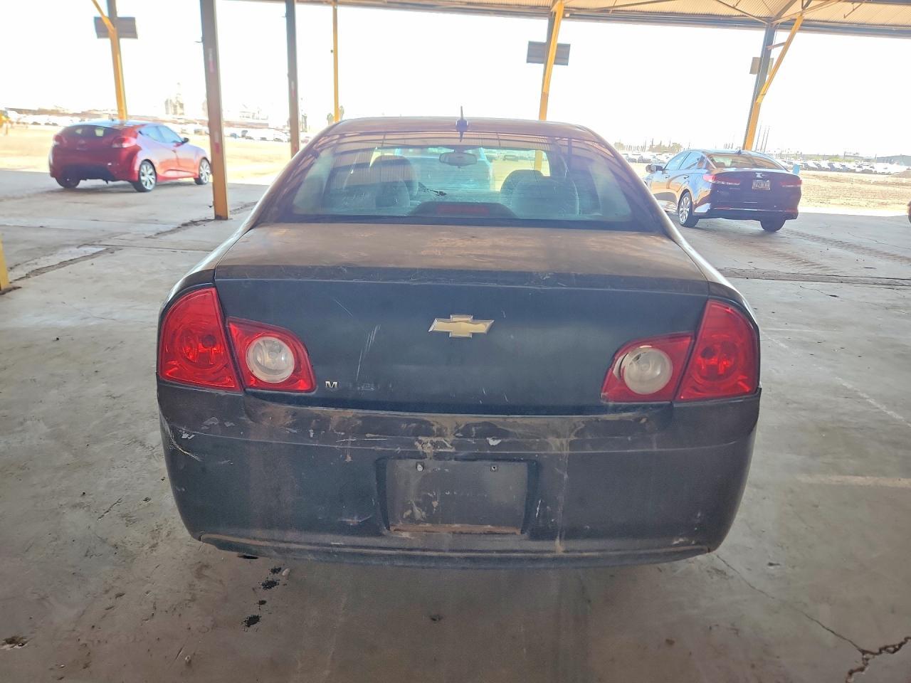 2011 Chevrolet Malibu Ls - Фото 6