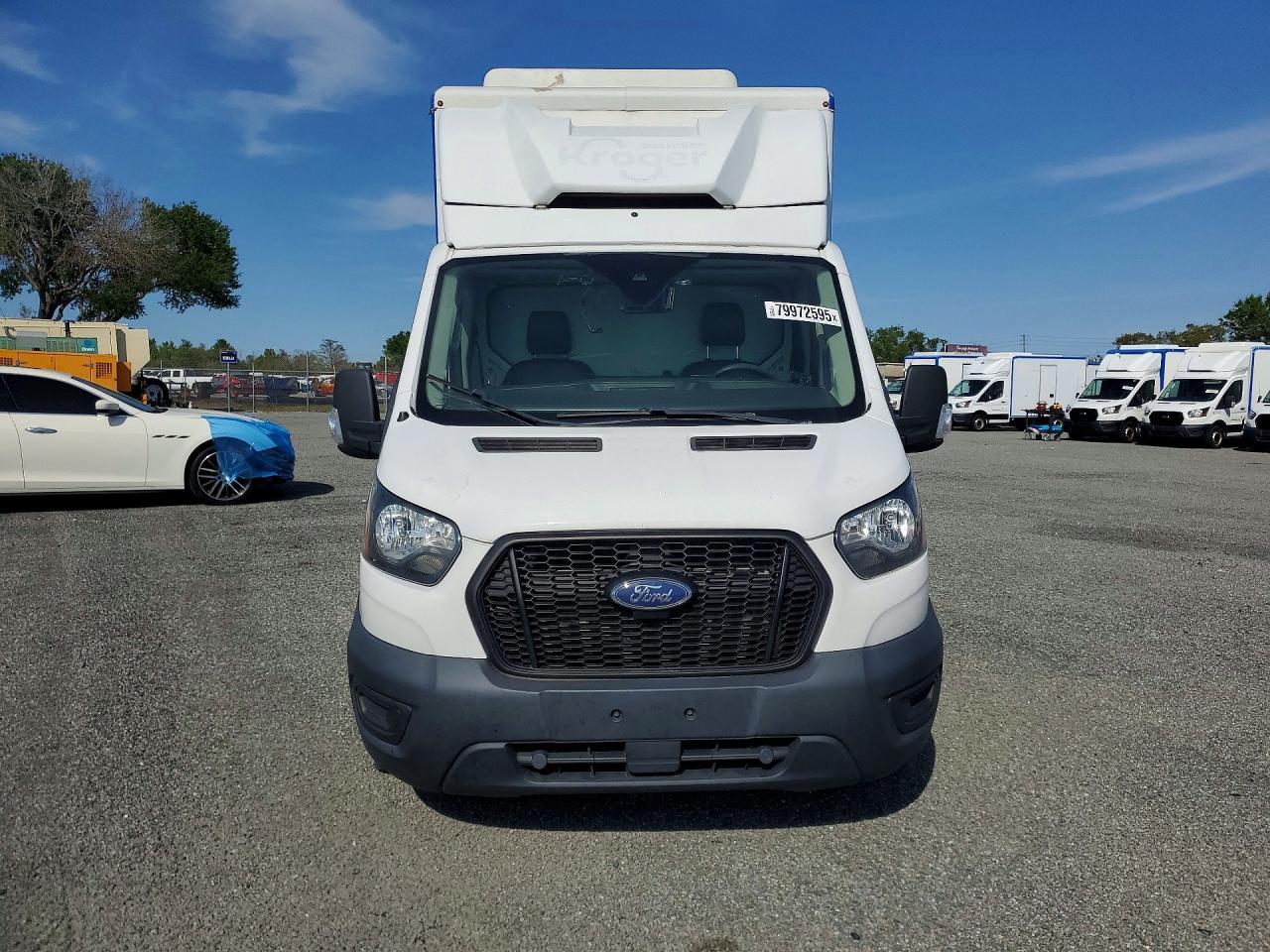 2020 Ford Transit Delivery Truck - Фото 5