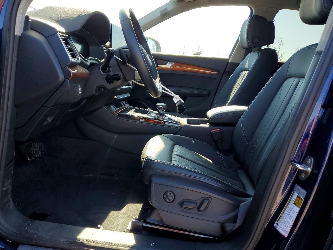 2023 Audi Q5 Premium Plus 40 - Image 7