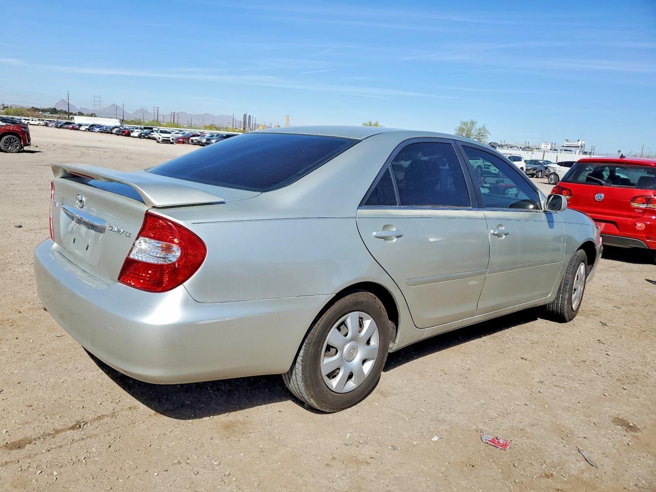 2002 Toyota Camry Le - Image 3