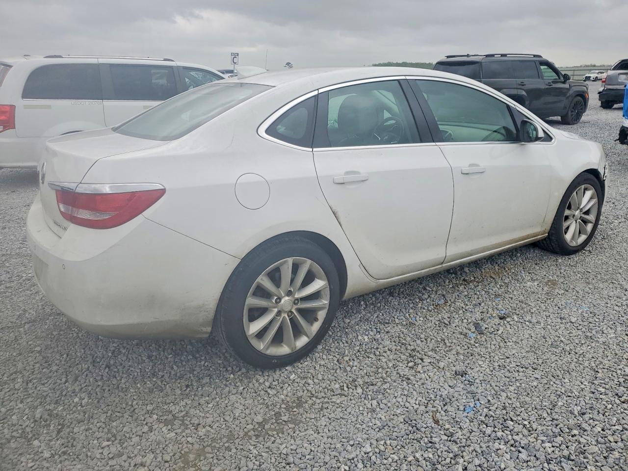 2016 Buick Verano Convenience - Image 3