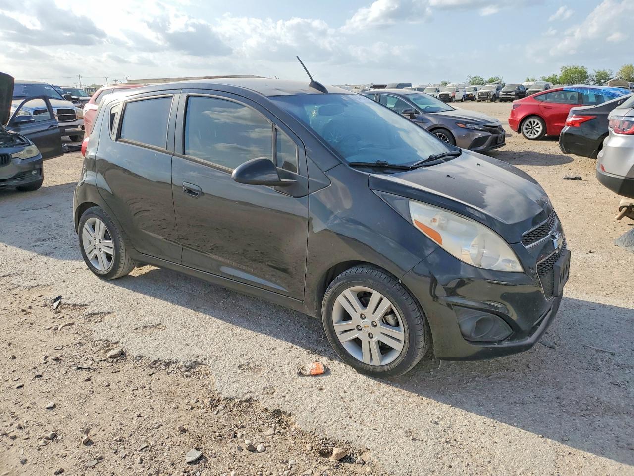 2015 Chevrolet Spark 1Lt - Image 4