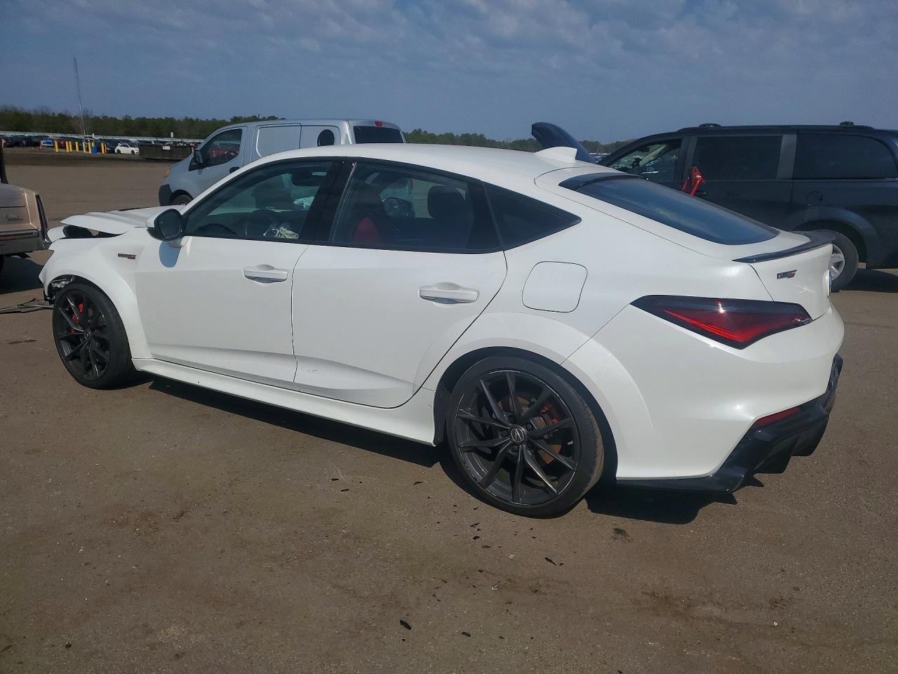2025 Acura Integra Type S - Фото 2