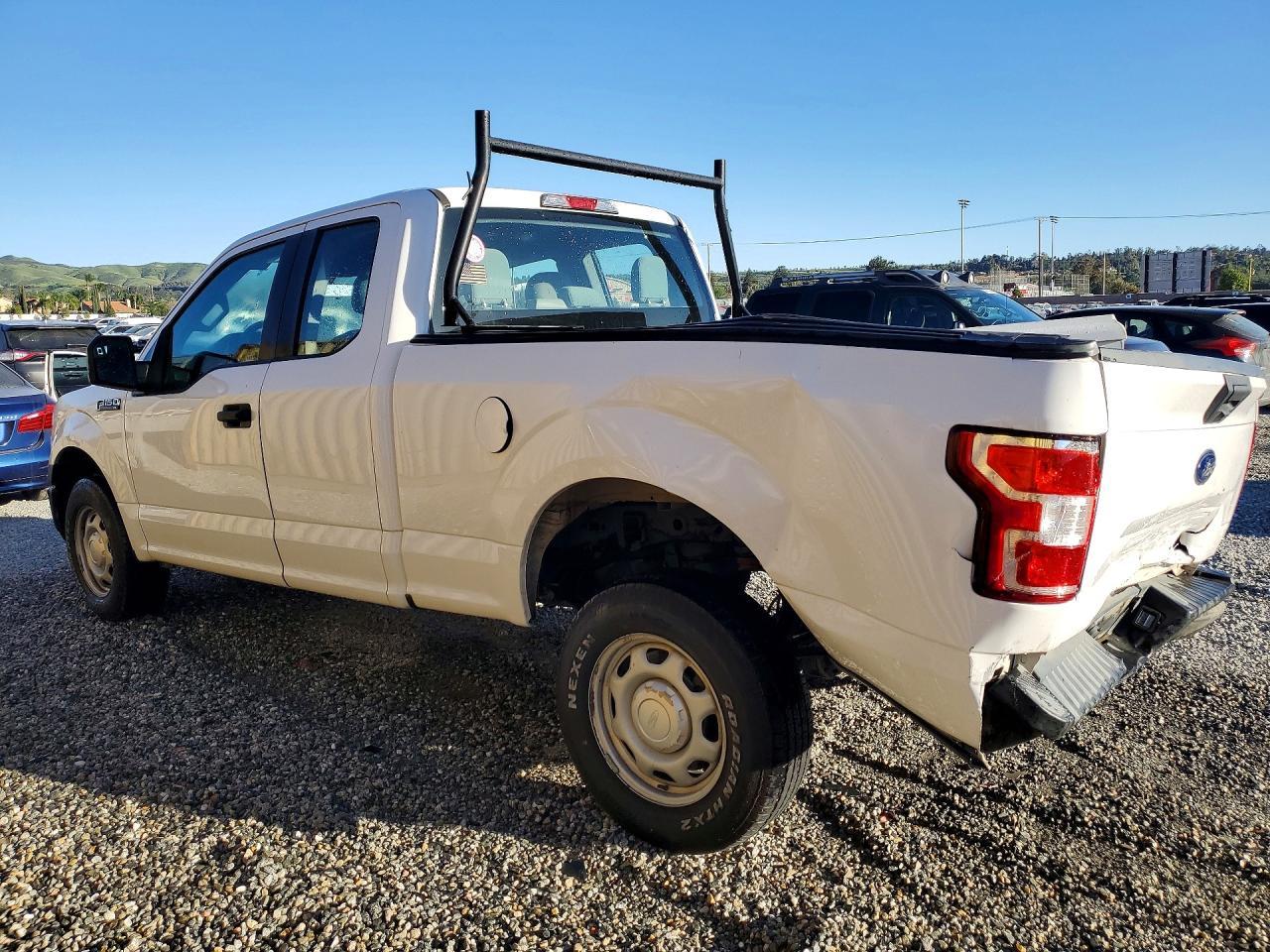 2019 Ford F150 Super Cab - Фото 2