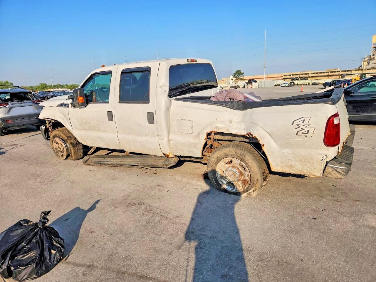 2012 Ford F250 Super Duty - Фото 2