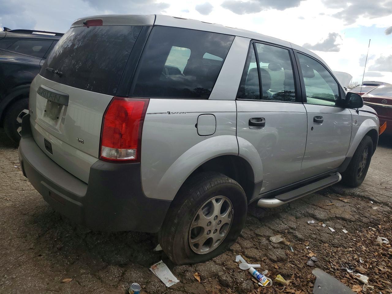 2003 Saturn Vue Xr - Image 3