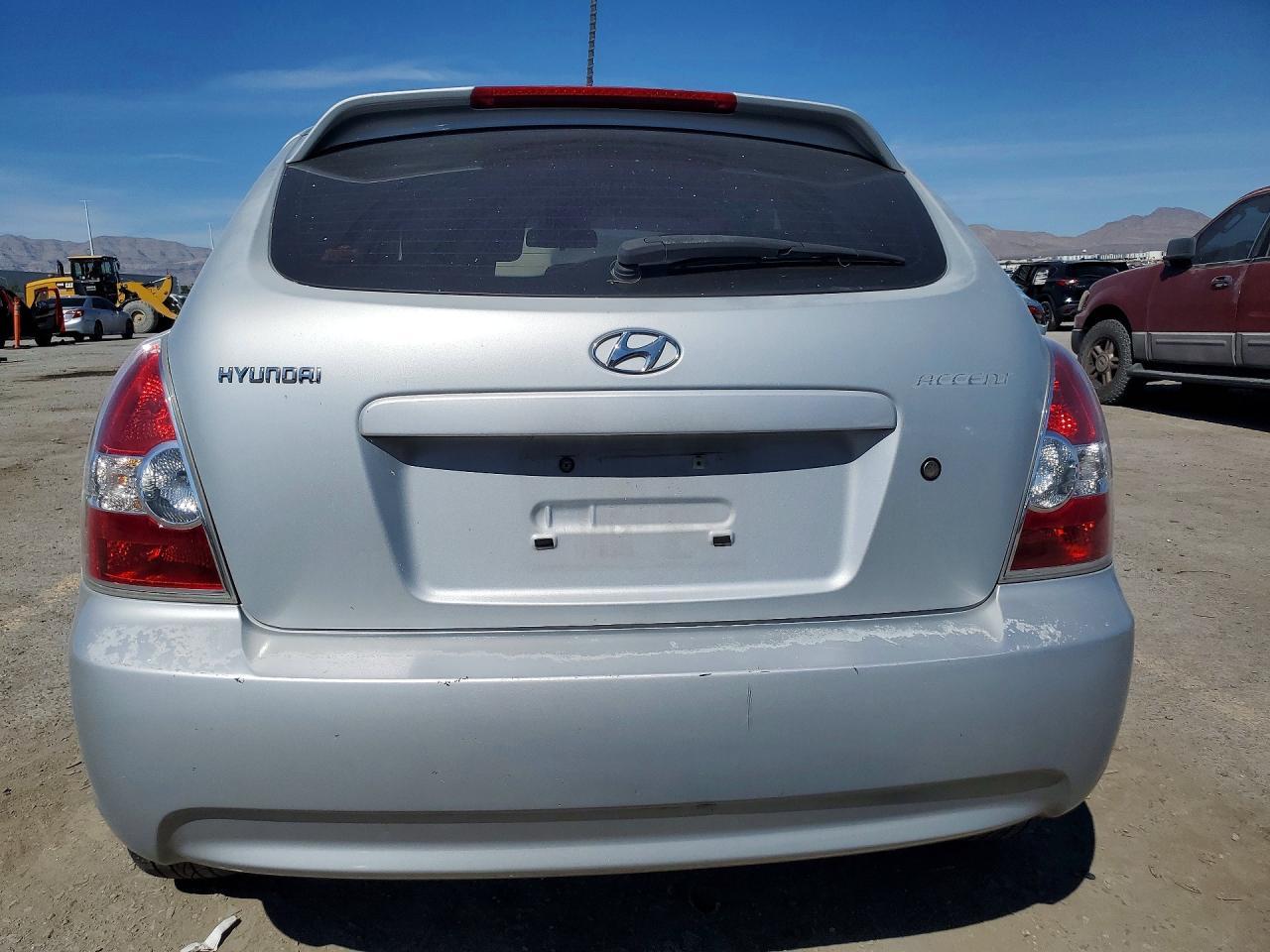 2011 Hyundai Accent Gs - Фото 6