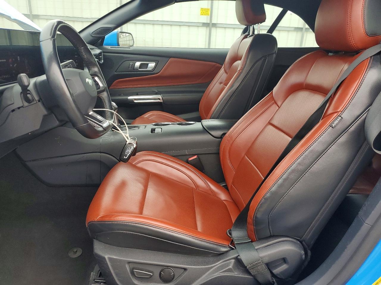 2024 Ford Mustang - Фото 7