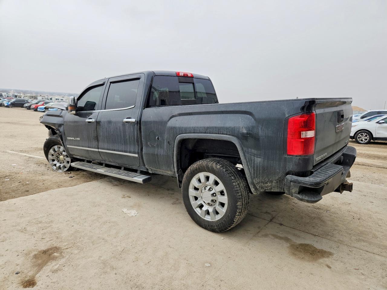 2019 GMC Sierra K2500 Denali - Фото 2