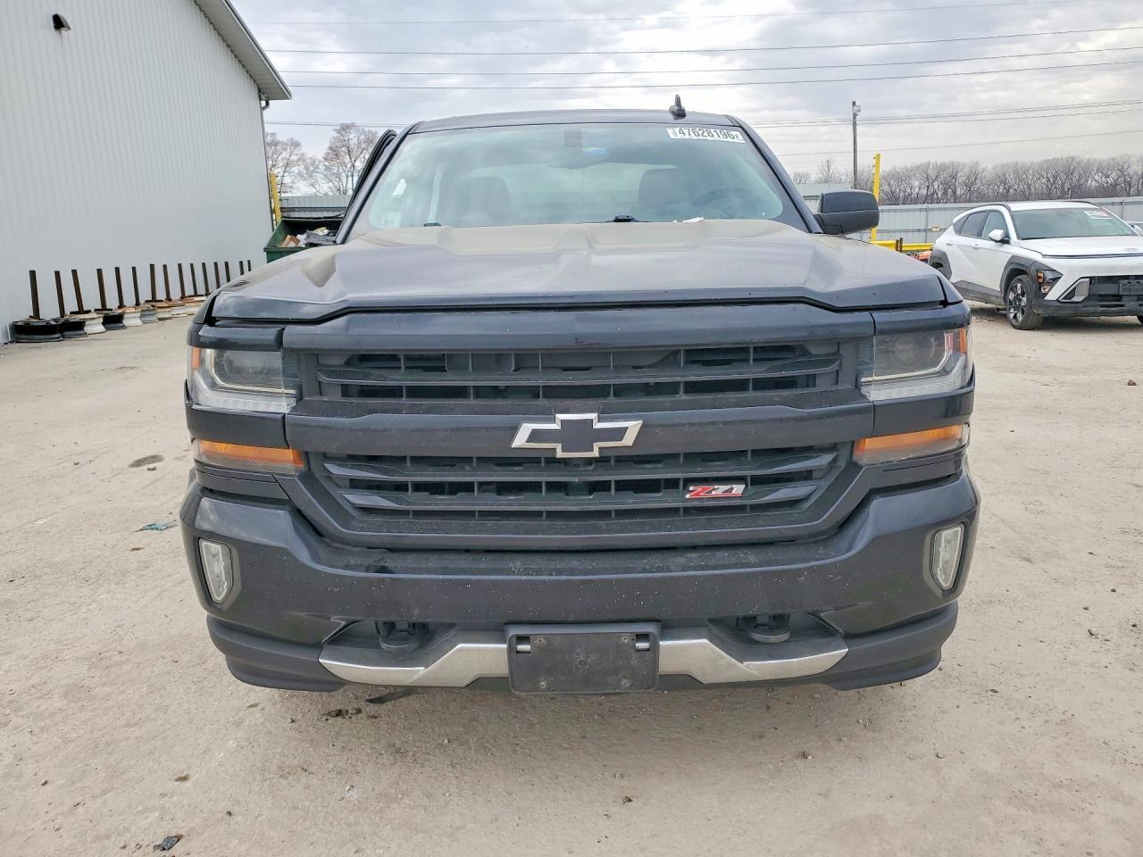 2017 Chevrolet Silverado K1500 Lt - Image 5