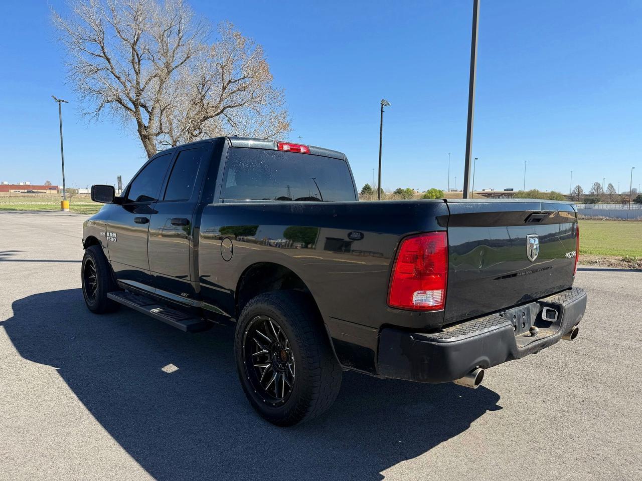 2017 Ram 1500 St - Image 3