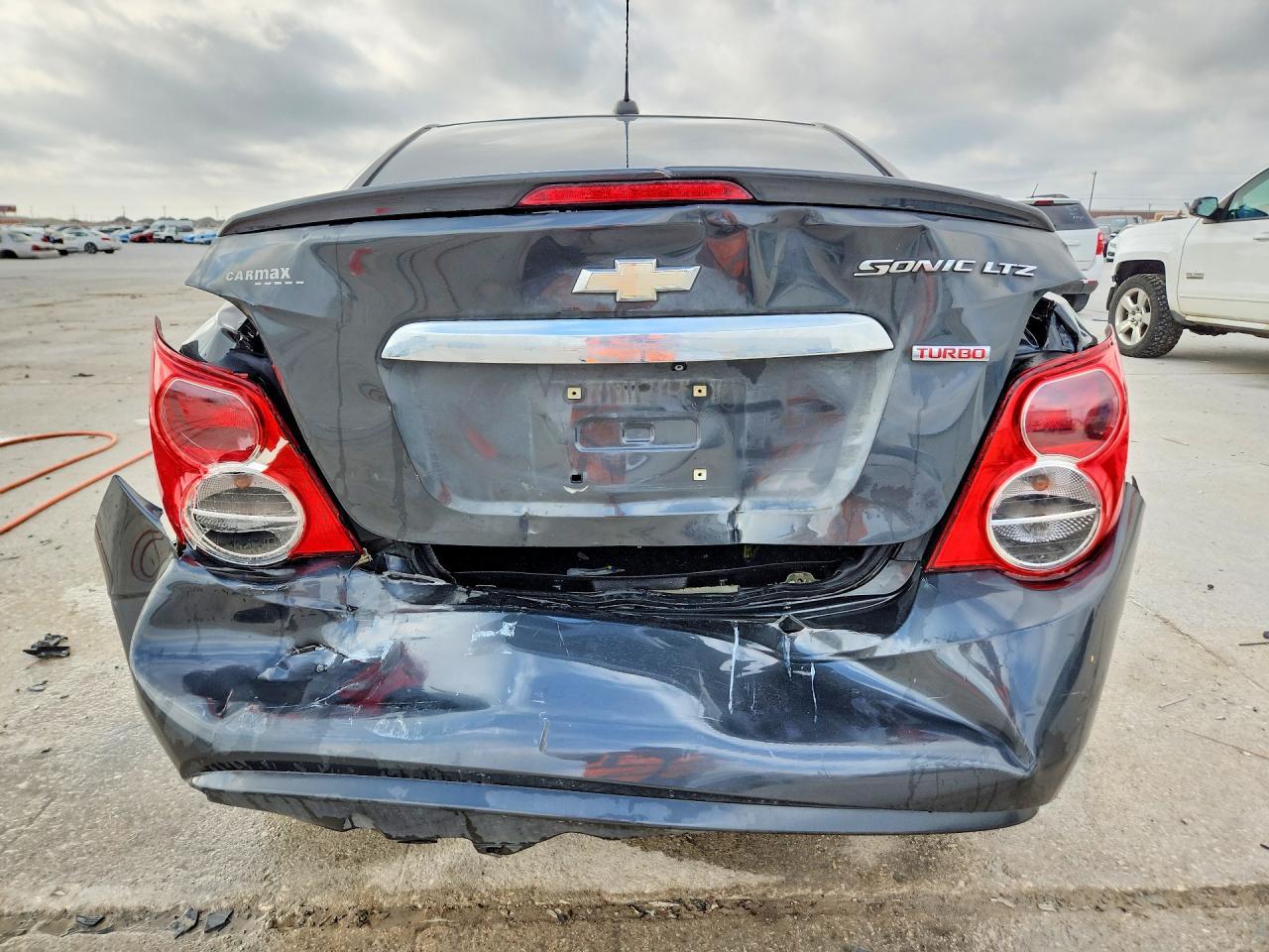 2015 Chevrolet Sonic Ltz - Фото 6