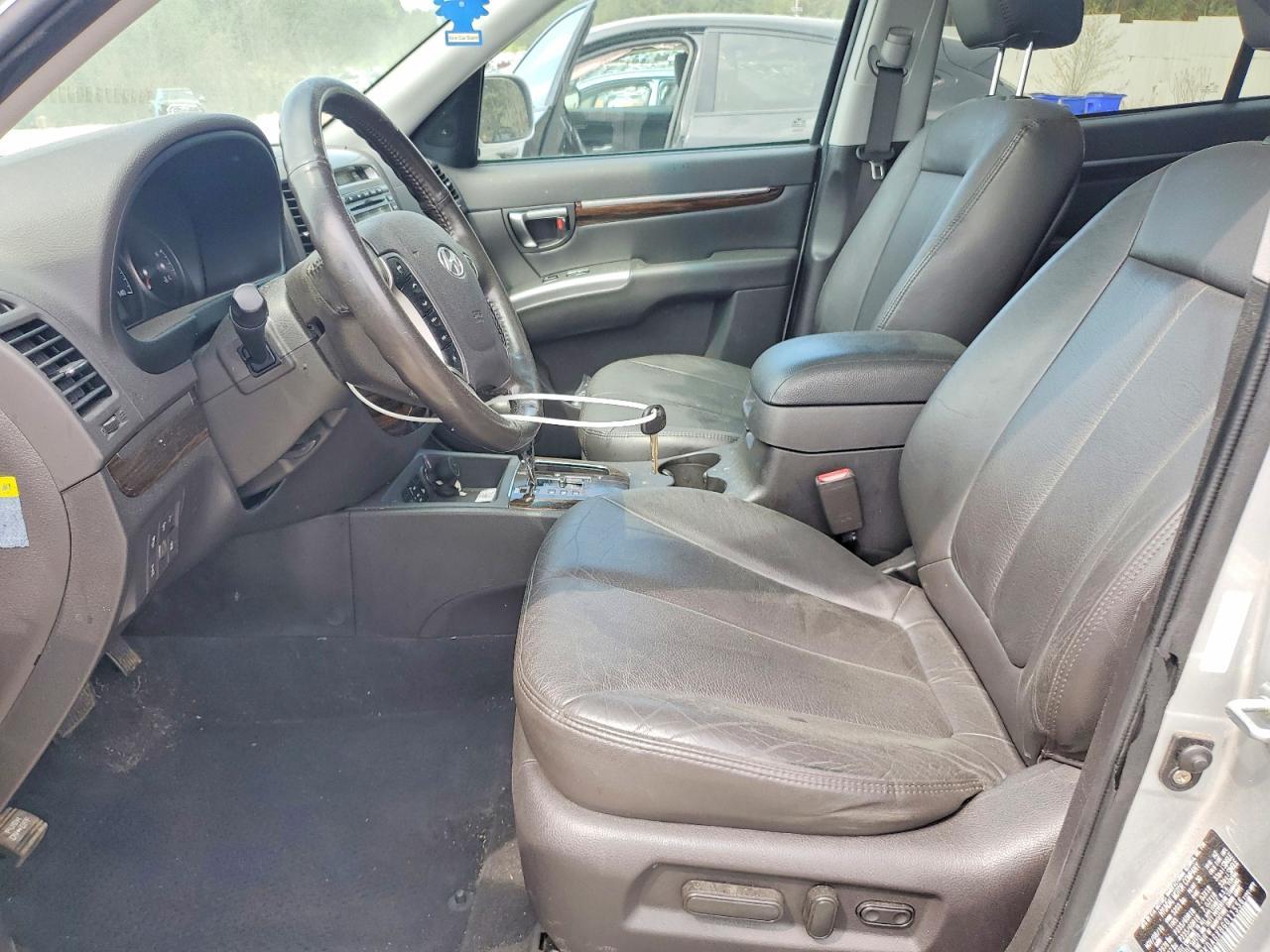 2011 Hyundai Santa Fe Limited - Image 7