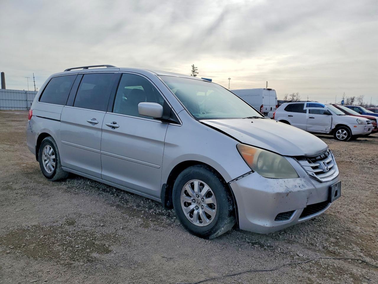 2010 Honda Odyssey - Фото 4