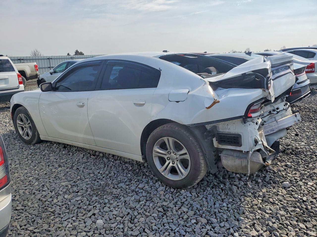2015 Dodge Charger Se - Фото 2