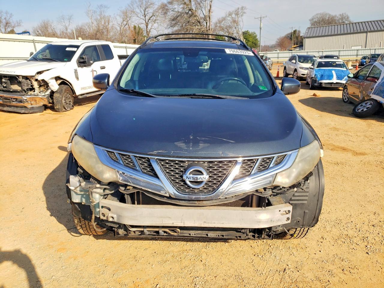 2011 Nissan Murano S - Фото 5