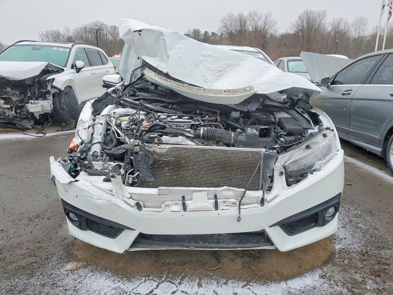 2018 Honda Civic Touring - Фото 5