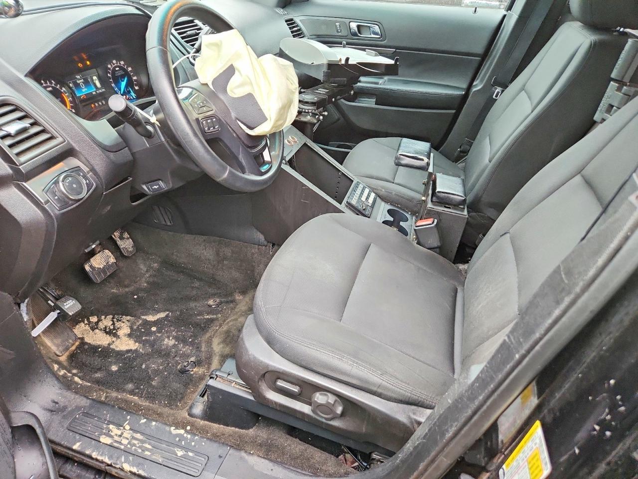 2017 Ford Explorer Police Interceptor - Фото 7