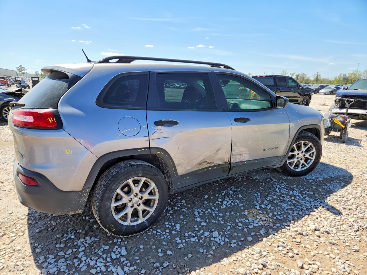 2015 Jeep Cherokee Sport - Image 3