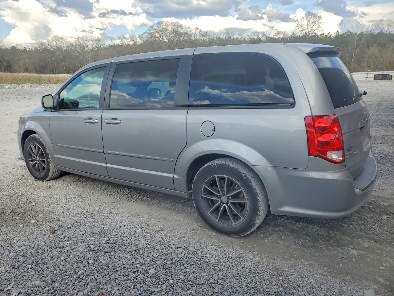 2017 Dodge Grand Caravn - Фото 2