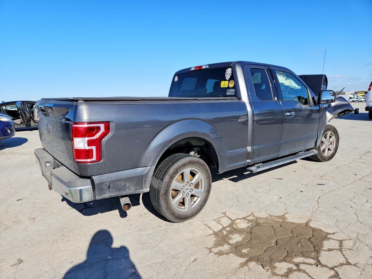 2018 Ford F150 Super Cab - Фото 3