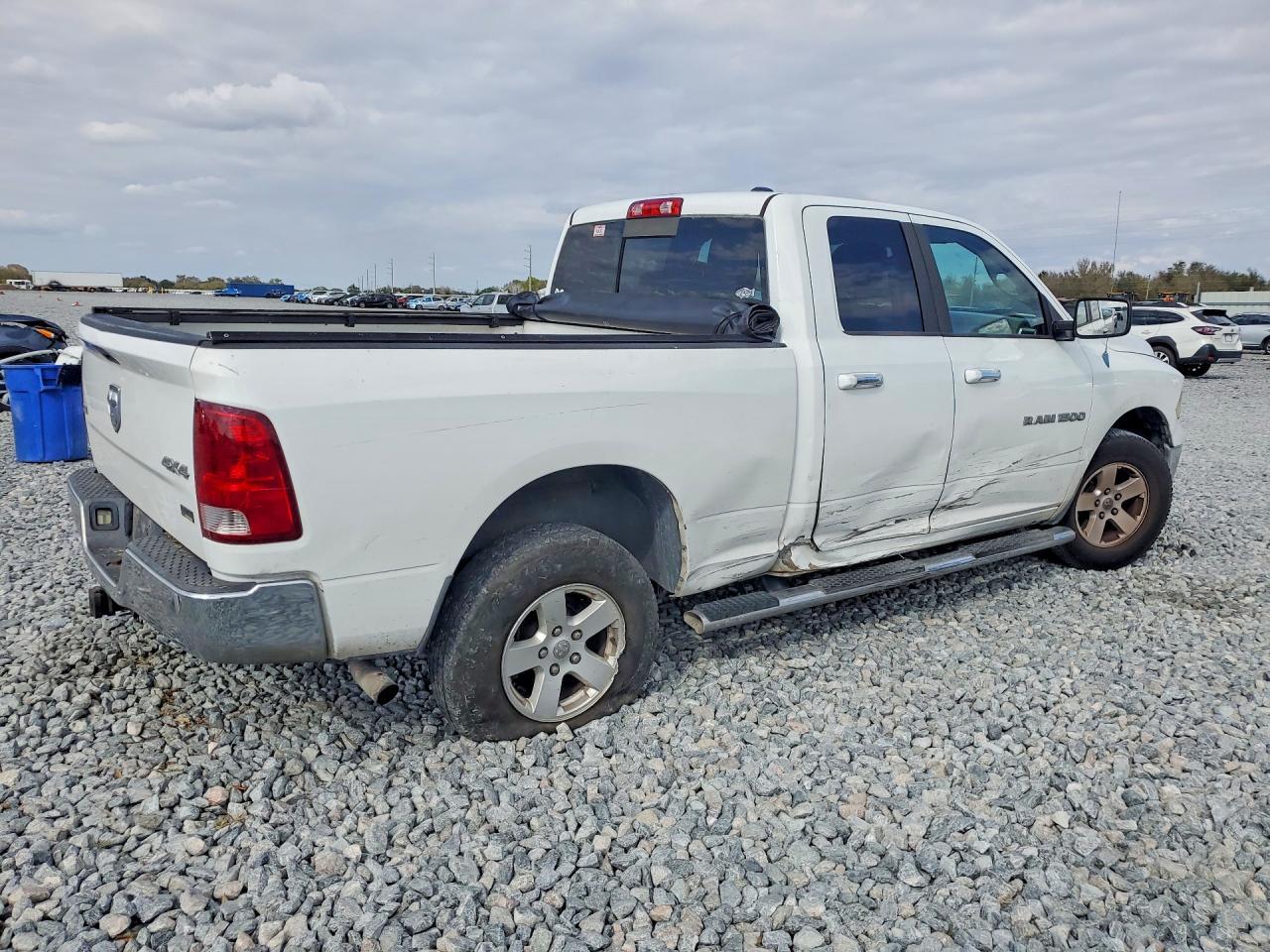 2012 Dodge Ram 1500 Slt - Image 3