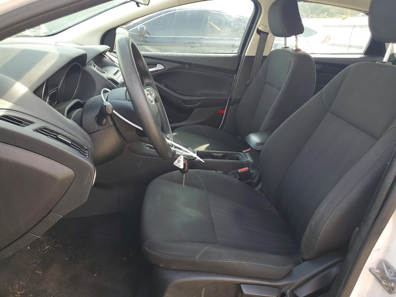 2016 Ford Focus S - Image 7