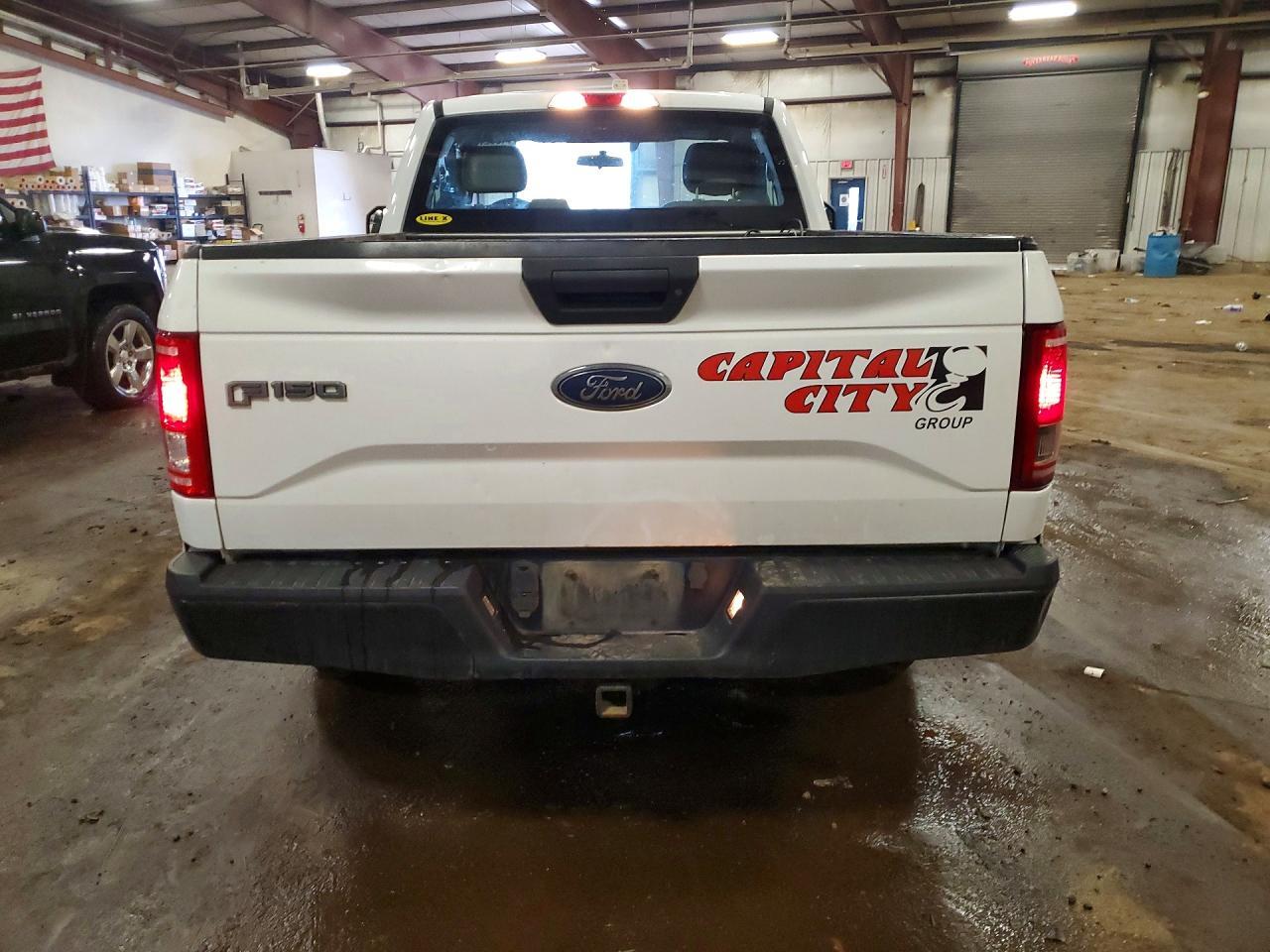 2017 Ford F150 - Image 6