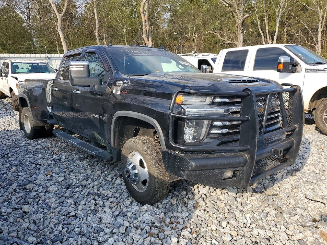 2022 Chevrolet Silverado K3500 High Country - Фото 4