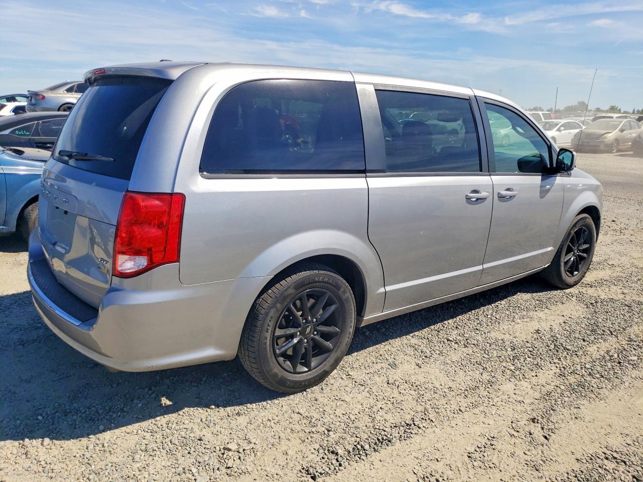 2019 Dodge Grand Caravan Gt - Фото 3