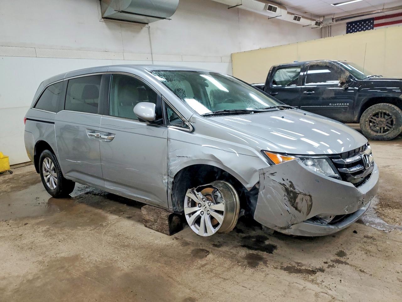 2016 Honda Odyssey Ex - Фото 4