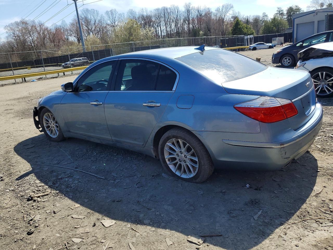 2010 Hyundai Genesis 3.8L V6 - Фото 2