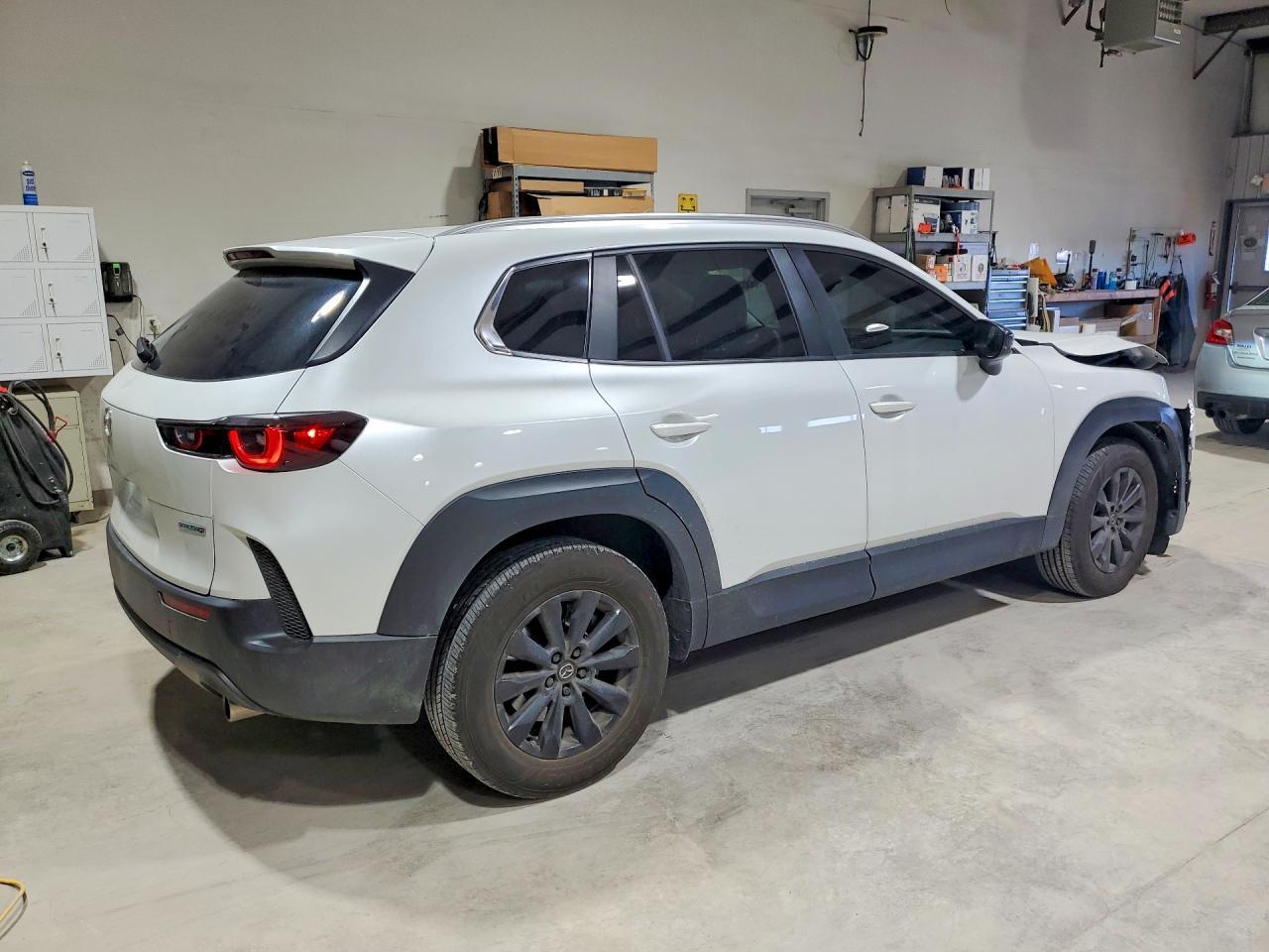 2025 Mazda Cx-50 Preferred - Фото 3