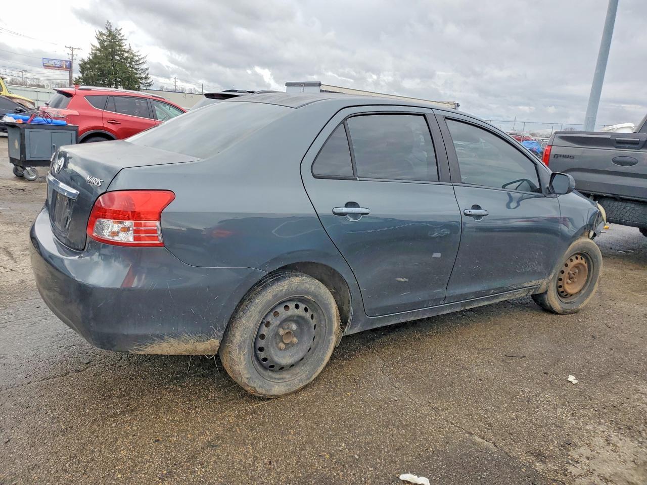 2007 Toyota Yarus - Image 3