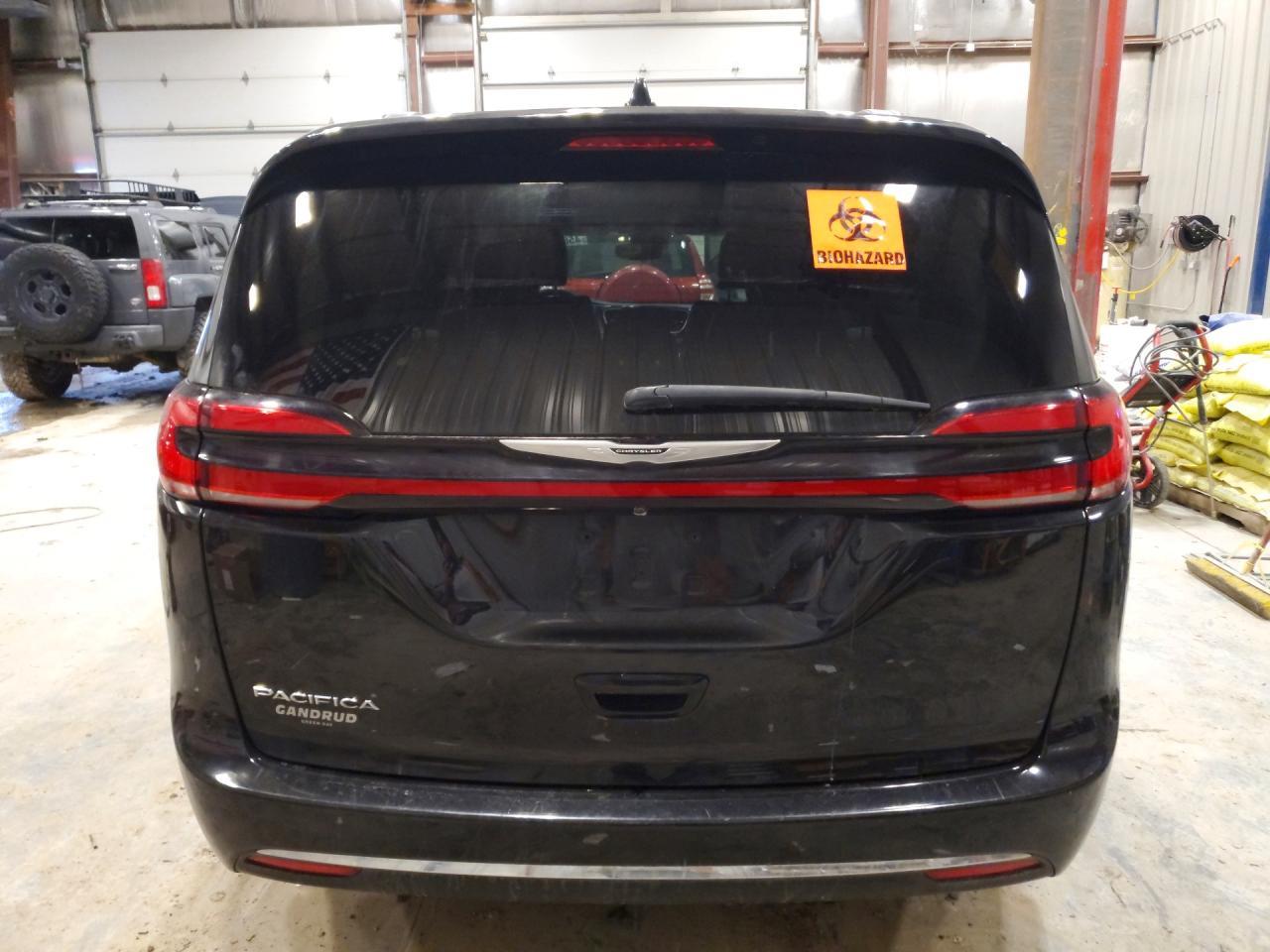 2022 Chrysler Pacifica Touring L - Фото 6