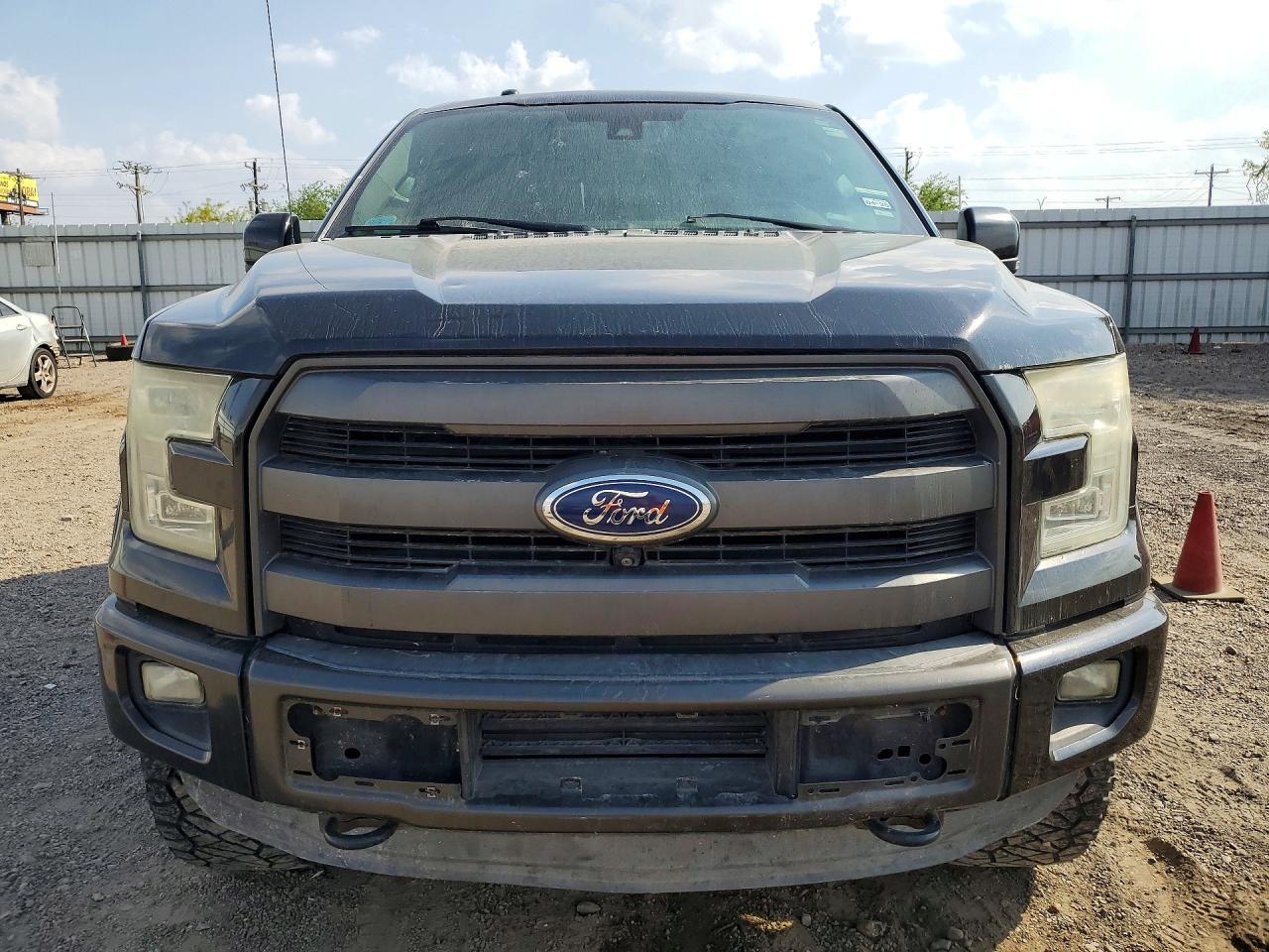 2015 Ford F150 Supercrew - Фото 5