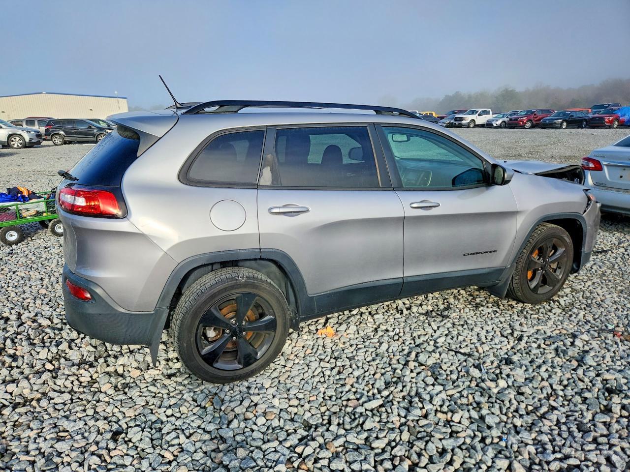 2018 Jeep Cherokee Latitude - Фото 3