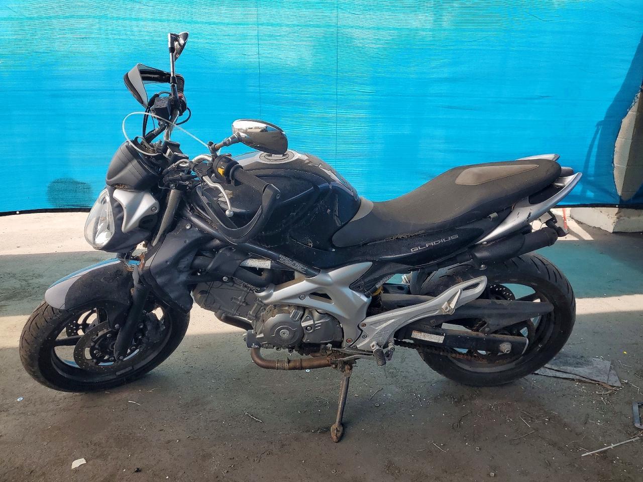 2016 Suzuki All Other - Image 3