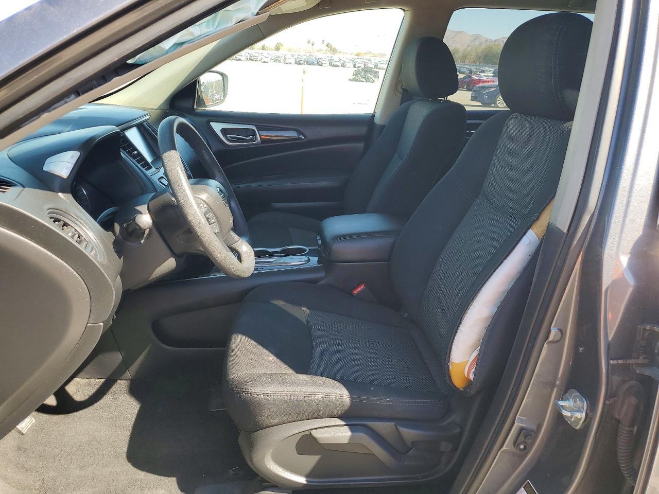 2018 Nissan Pathfinder S - Image 7