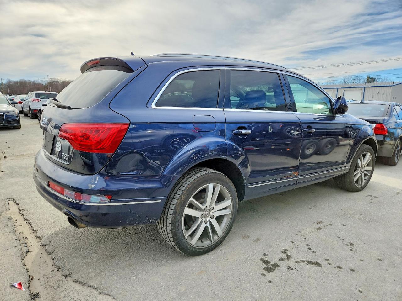 2014 Audi Q7 Premium Plus - Image 3
