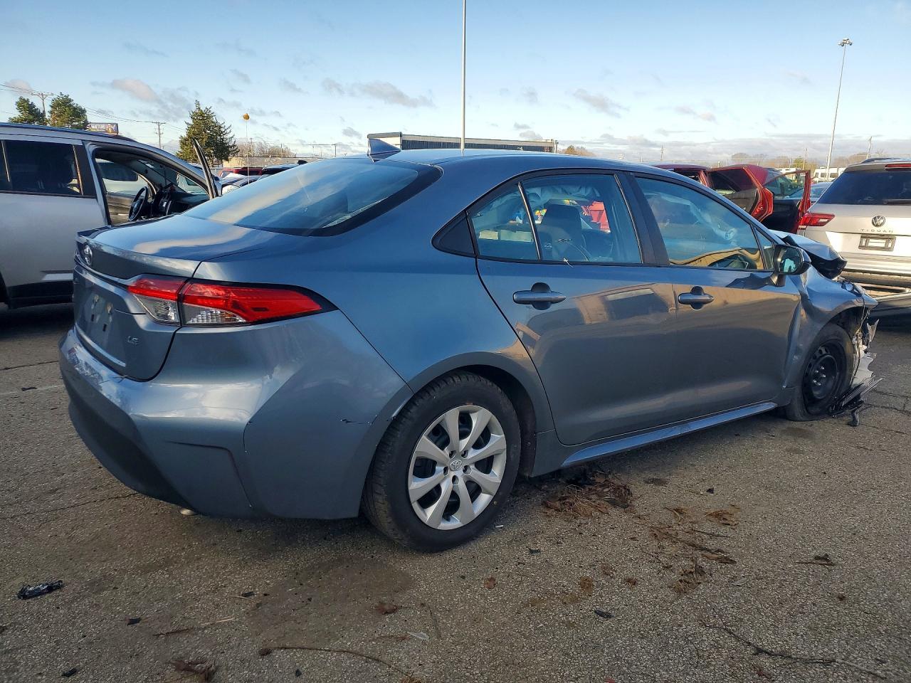 2024 Toyota Corolla Le - Фото 3
